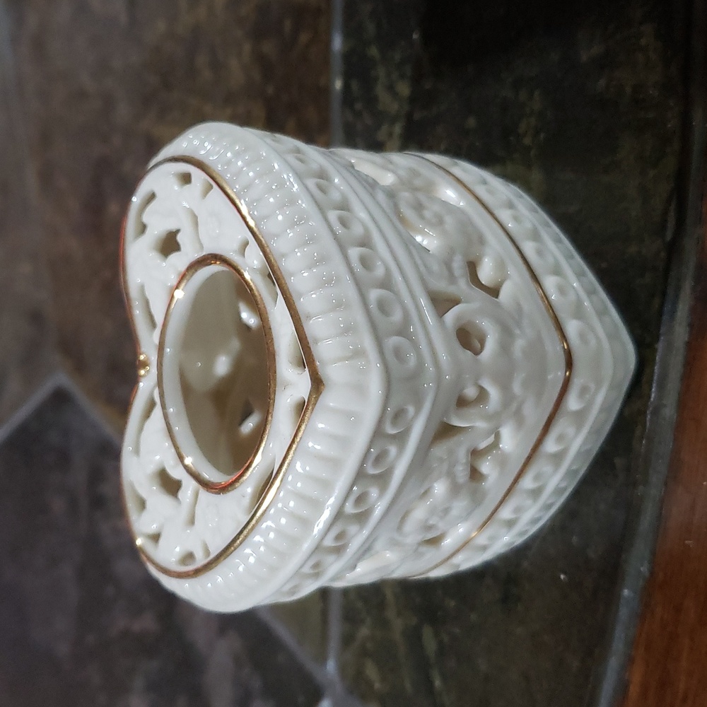 HOST PICK. Vintage. 2002 PartyLite Thanks from the Heart 2pc Tealight Holder